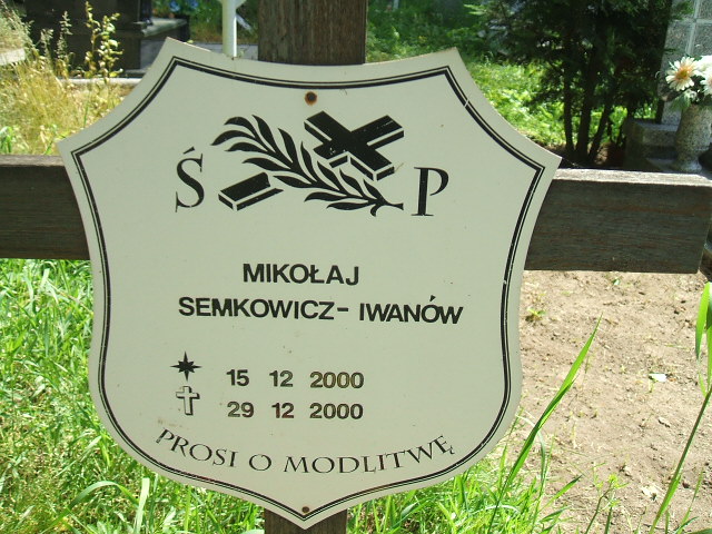 Mikołaj Semkowicz Iwanów-Kor 2000 Głubczyce - Grobonet - Wyszukiwarka osób pochowanych