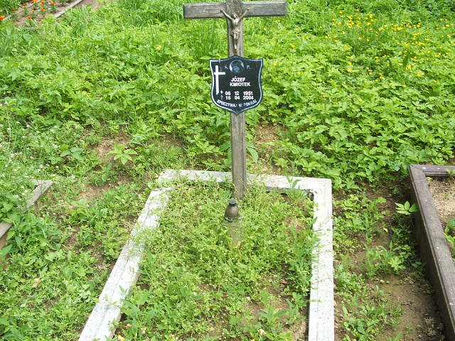 Józef Kmiotek 1951 Głubczyce - Grobonet - Wyszukiwarka osób pochowanych