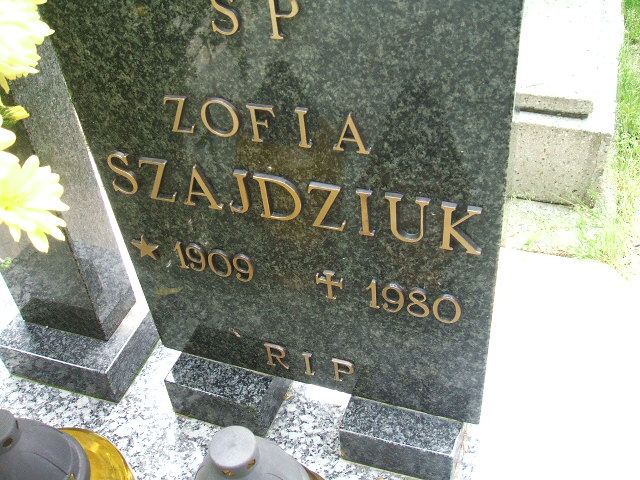 Barbara Szajdziuk 1932 Głubczyce - Grobonet - Wyszukiwarka osób pochowanych