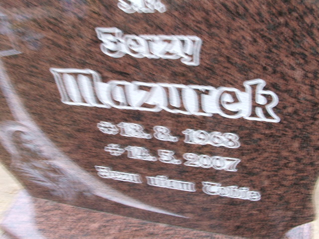 Julia Mazurek 1970 Głubczyce - Grobonet - Wyszukiwarka osób pochowanych