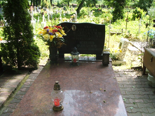 Grób Maria Żarska