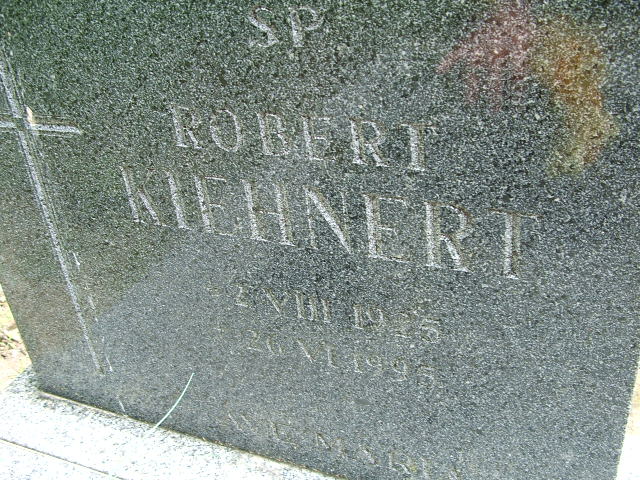 Grób Robert Kiehnert