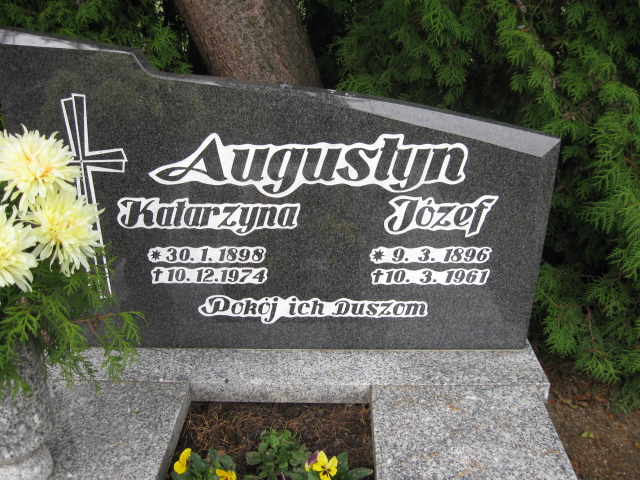 Grób Cecylia Augustyn