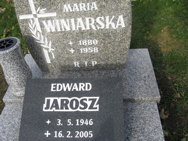 Grób Edward Jarosz